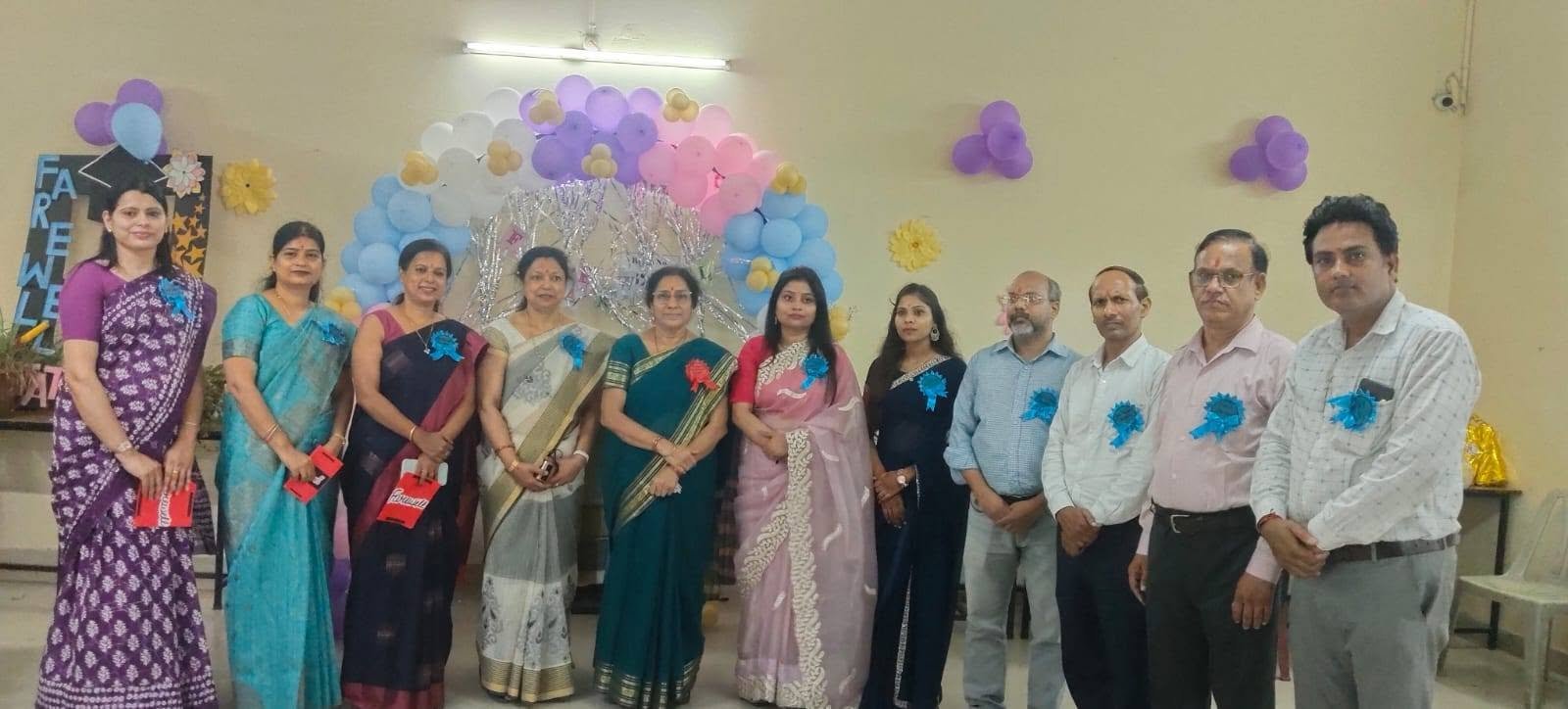 महाविद्यालय में फेयरवेल पार्टी का आयोजन