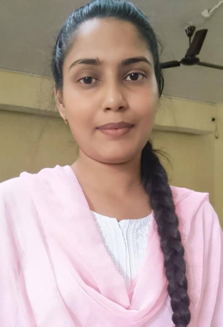 आर्य महिला स्नातकोत्तर महाविद्यालय, शाहजहांपुर: एम.कॉम का शत-प्रतिशत रिजल्ट, अनामिका सिंह ने किया टॉप