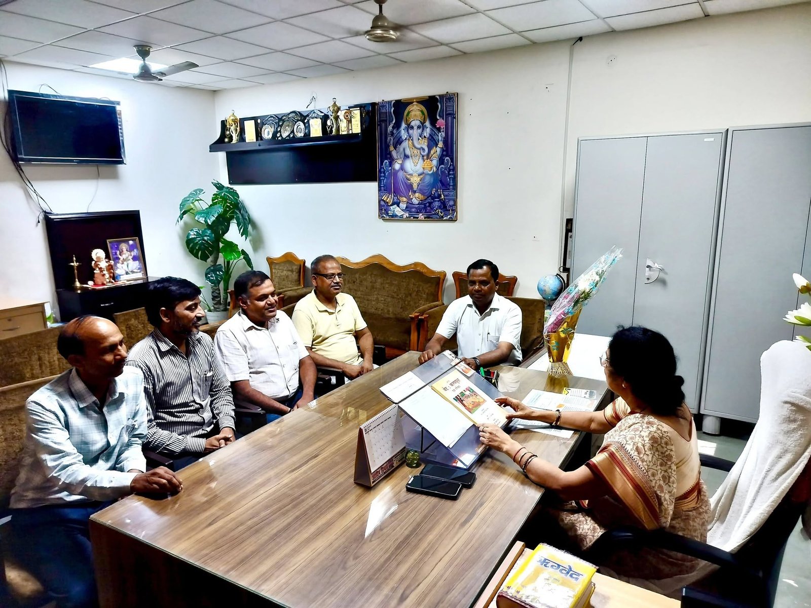 आर्य महिला स्नातकोत्तर महाविद्यालय, शाहजहाँपुर में महोदय प्रो कमलेश गौतम जी, अधिष्ठाता छात्र कल्याण, स्वामी शुकदेवानंद विश्वविद्यालय, शाहजहांपुर का गरिमामय आगमन