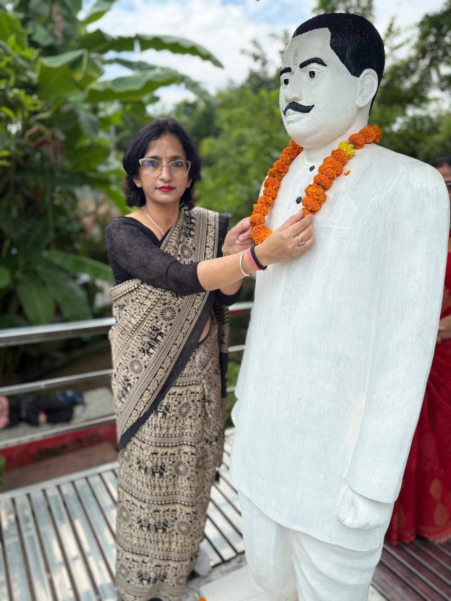 हर घर तिरंगा अभियान के तहत शहीद राम प्रसाद बिस्मिल को श्रद्धांजलि एवं स्वच्छता कार्यक्रम आयोजित