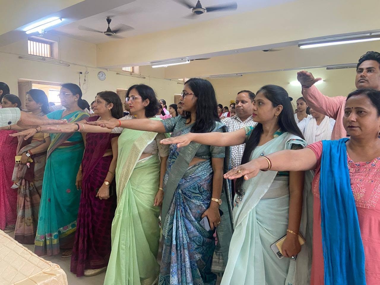 अंतरराष्ट्रीय युवा दिवस पर सोशल मीडिया के लाभ एवं हानियां विषयक भाषण और पोस्टर प्रतियोगिता आयोजित